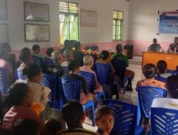 Warga  Sampaikan Jalan Rusak Saat Reses ADPRD dari Partai Demokrat