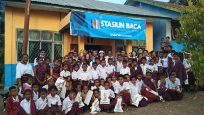 Stasiun Baca Nusantara Dirikan Perpustakaan Digital untuk Siswa SD Watuwawer