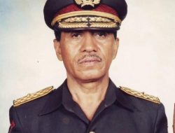 Siapa Pengagas  Pengendara Sepeda Motor Wajib Gunakan Helem Sebagai Pelindung Diri