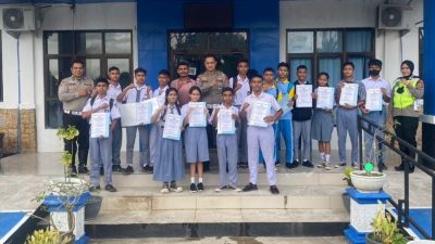 Polres TTU Beri Penghargaan Berupa Uang Tunai Bagi Persta yang Berprestasi
