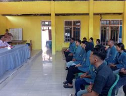 Pelepasan Rombongan Mahasiswa KKN Unwira Kupang Oleh Rektor P. Philipus Tule, SVD Secara Resmi