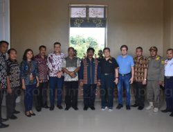 Rayakan Imlek Pemkot Gandeng Paguyuban Tionghoa Pasang Lampion Di Jalan El Tari