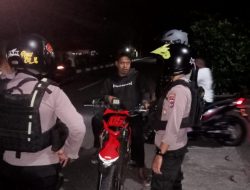 Jelang Semana Santa di Kota Larantuka, Tim Patroli Samapta Lampu Biru Polres Flotim Gencar Patroli Malam Hari