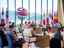 Keunikan Budaya NTT,Begini Kata Viktor Bungtilu Terhadap Presiden RI Joko Widodo