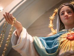 Tradisi Devosi Bulan Mei dan Oktober dalam Agama Katolik