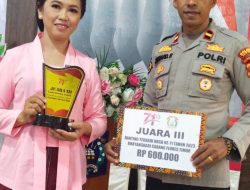 Kapolsek Adonara Barat dan Ketua Bhayangkari Rayakan HKGB ke-71