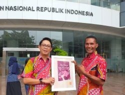 Krispianus Swalar: Meretas Batas Literasi dari Lembata ke Temu Nasional Guru Penulis 2023