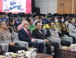 Penjabat Gubernur NTT, Hadiri Wisuda Universitas Citra Bangsa di Hotel Harper