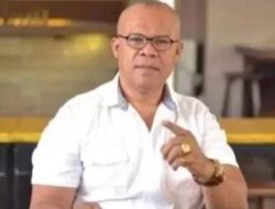 Dr. Semuel Haning, Bakal Calon Wali Kota Kupang yang Ramai Dibicarakan