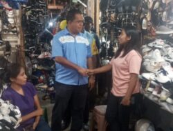 Melki Laka Lena Serap Aspirasi Masyarakat Saat Blusukan ke Pasar Senggol Kampung Solor