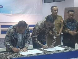 Bank NTT Resmi Teken MoU dengan Bank Jatim untuk Pembentukan KUB