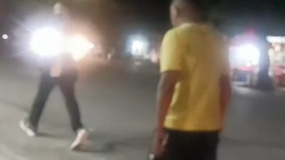 Ibu Dua Anak Adukan Suami Oknum Polisi ke Propam NTT, Wartawan Sempat Alami Intimidasi 12 Ibu Dua Anak Cari Keadilan, Wartawan Mengaku Dikejar Saat Liput Dugaan Penelantaran.