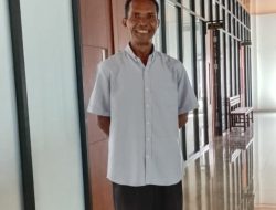 Kerja Sunyi Seorang Penyair: Menemukan Dunia di Balik Riuh Zaman