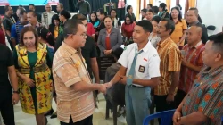 Dari Soe Gubernur Melki Dorong Guru dan Orang Tua Bersinergi Bangun Generasi Unggul NTT