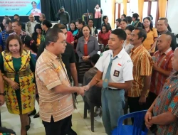 Dari Soe Gubernur Melki Dorong Guru dan Orang Tua Bersinergi Bangun Generasi Unggul NTT